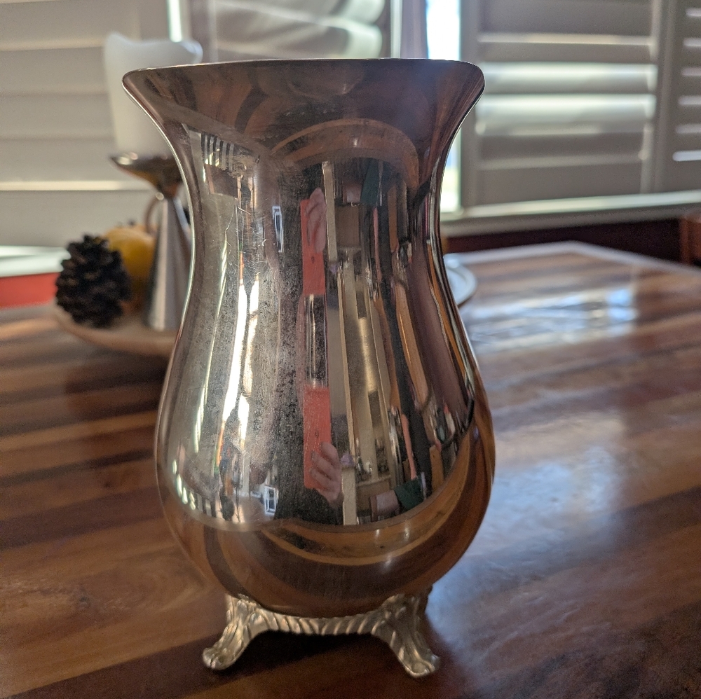 W.M. ROGERS silver Plated Pitcher - Picture 2 of 5